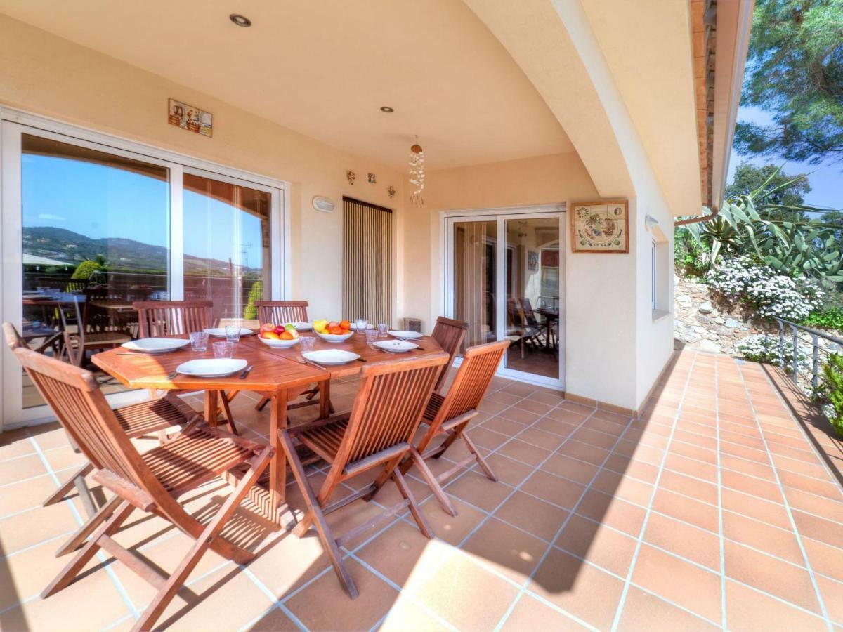 Holiday Home Mas Ambros By Interhome Калондж Екстериор снимка